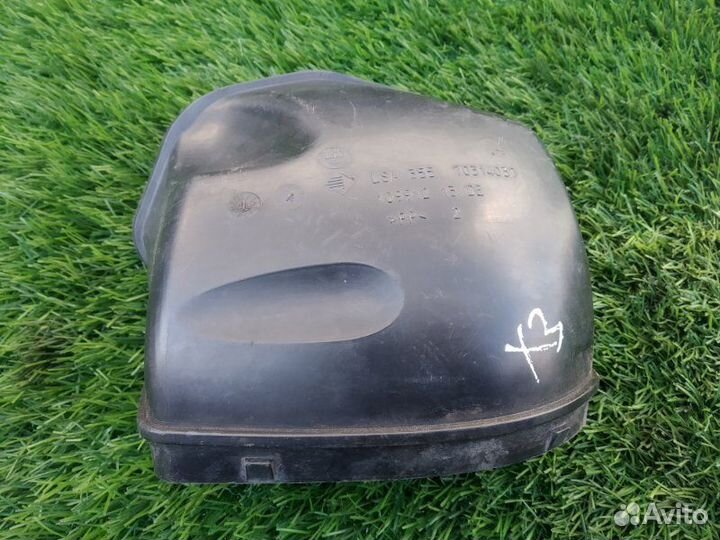 Воздуховод Bmw X3 3.0Si E83 N52