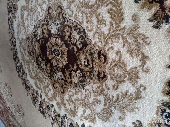 Ковер шерстяной