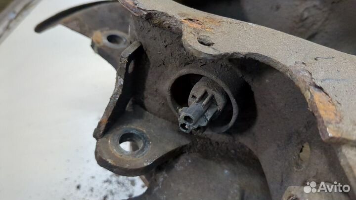 Ступица (кулак, цапфа) правая задняя Volvo XC60