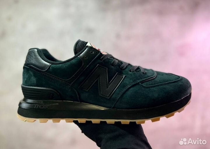 Кроссовки New Balance легкие