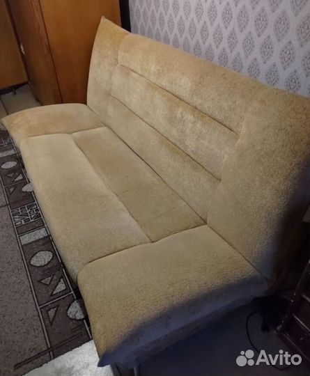 Диван книжка