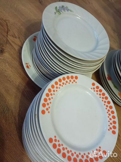 Тарелка мелкая