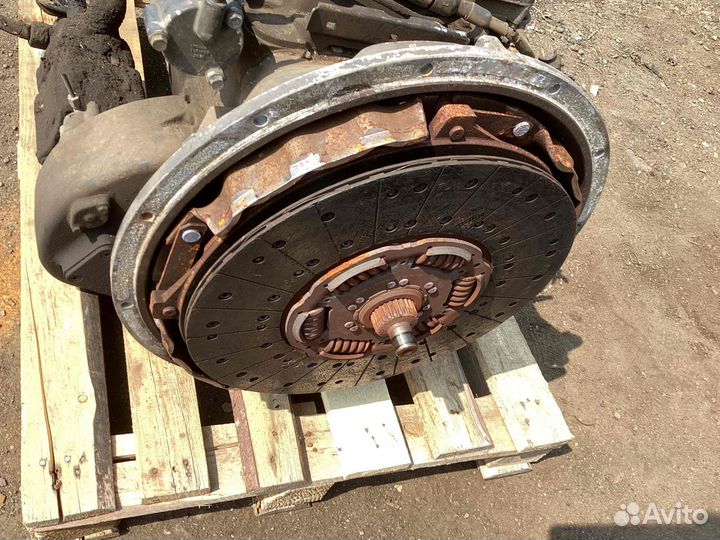 МКПП (механическая коробка переключения передач) S