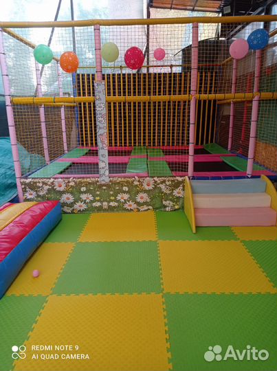 Батутная арена