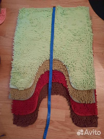 Коврики для ванной и туалета новые