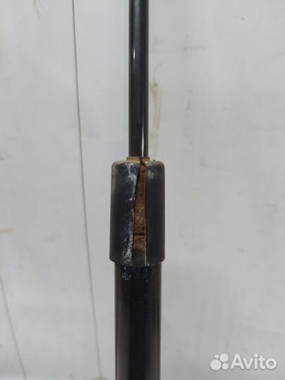 Амортизатор багажника задний левый Renault Duster