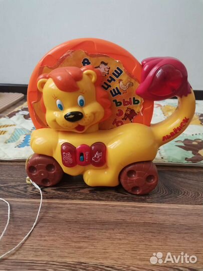 Каталка музыкальная игрушка Чудо Львенок