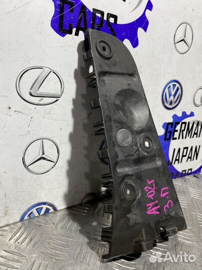 Крепление бампер заднее правое AudiA4 B6