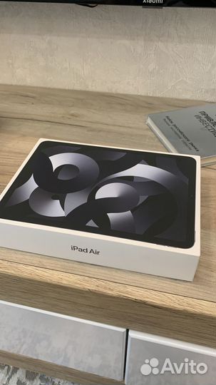 Личный Apple iPad Air m1 гарантия + чехлы + стилус