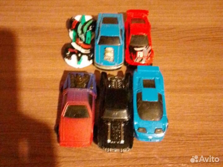 Hot wheels машинки