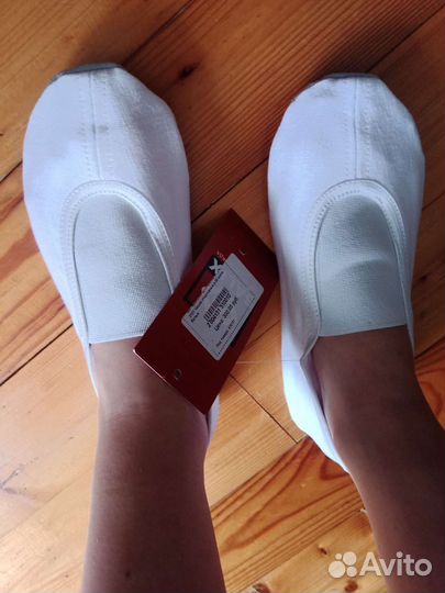 Чешки спортивные р.35