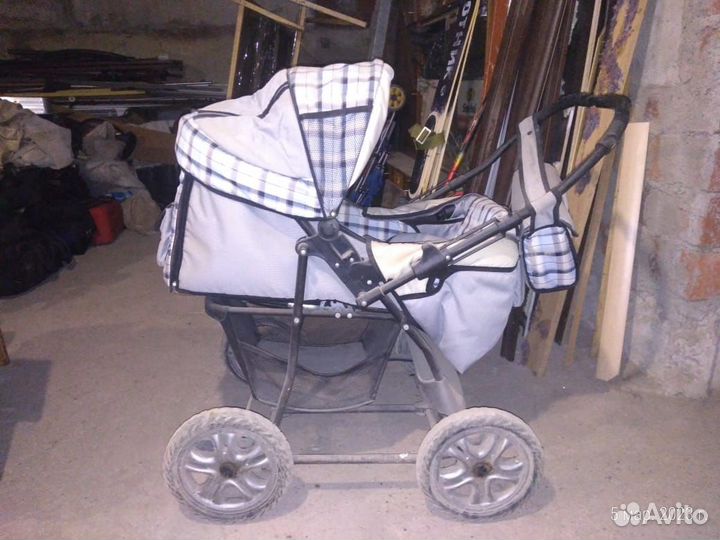 Коляска детская