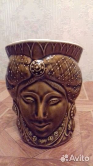 Фарфоровая чаша