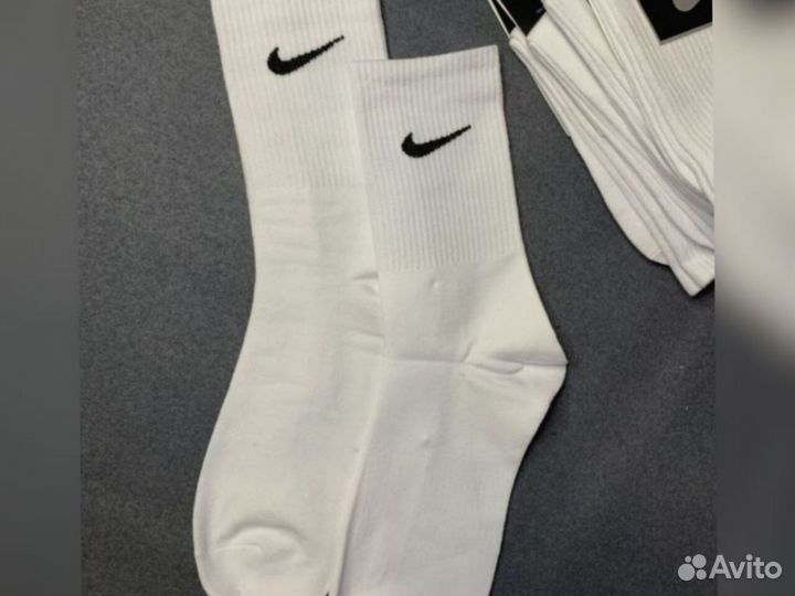 Носки Nike высокие белые