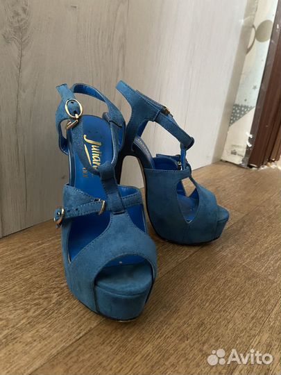 Босоножки