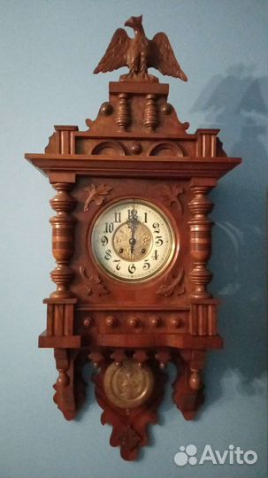 Старинные настенные часы с боем Gustav Becker