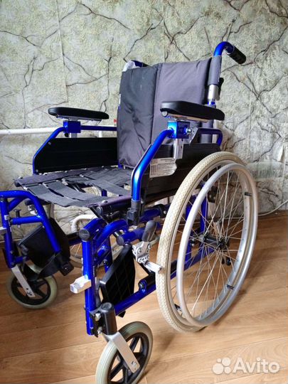 Коляска - трансформер прогулочная, Новая