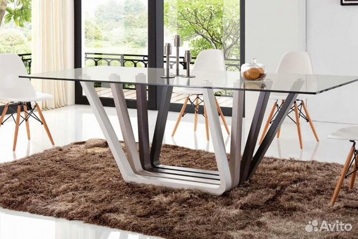 Стеклянная столешница