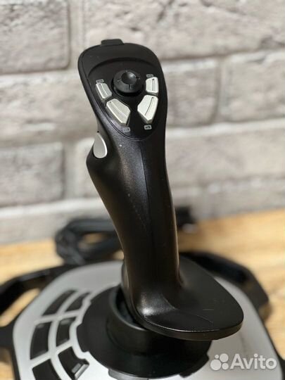 Джойстик штурвал Logitech Extreme 3D Pro