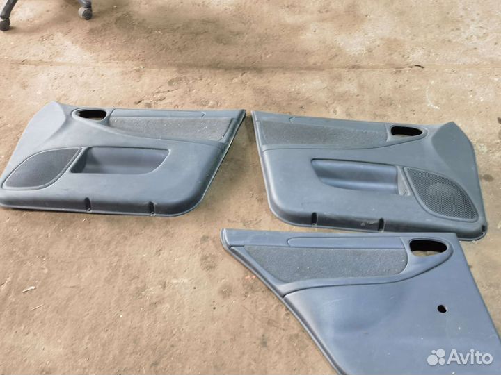 Обшивка двери chevrolet lanos