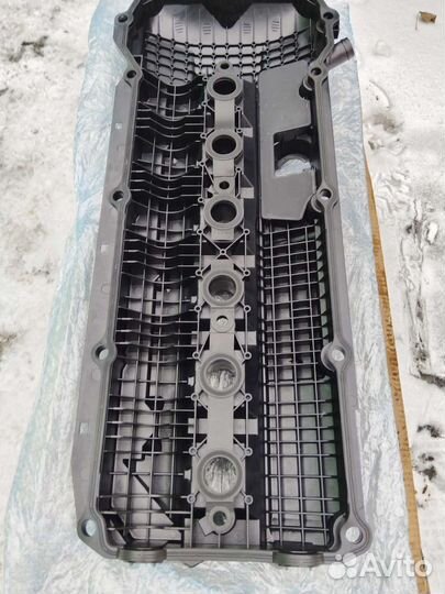 Клапанная крышка 11127512840 для BMW 7-series