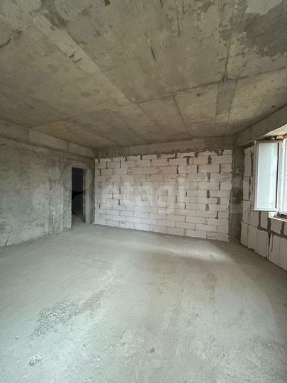 2-к. квартира, 100 м², 10/13 эт.