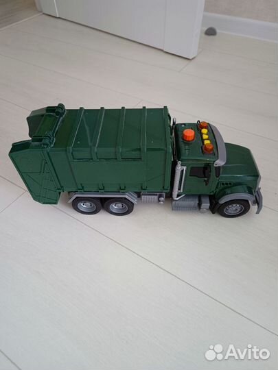 Машинка мусоровоз