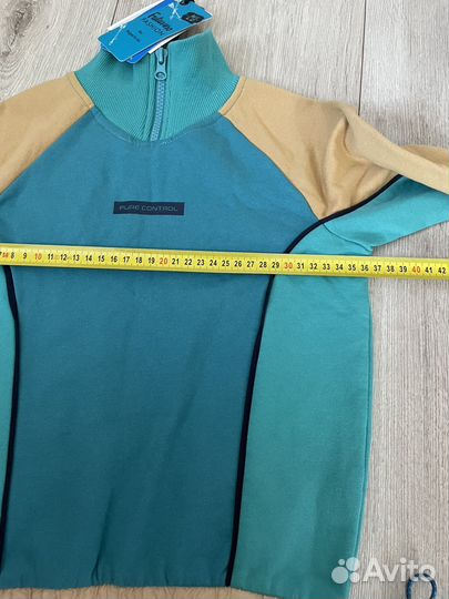 Костюм спортивный новый