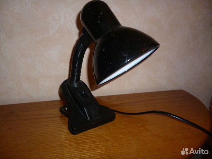 Лампа настольная Ultraflash