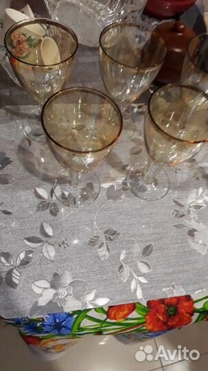 Рюмки с золотой каймой