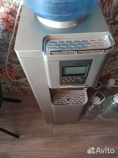 Кулер для воды