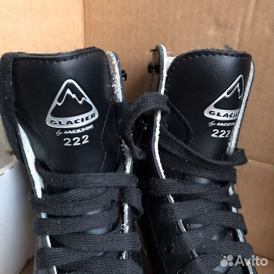 Коньки Glacier by Jackson 222