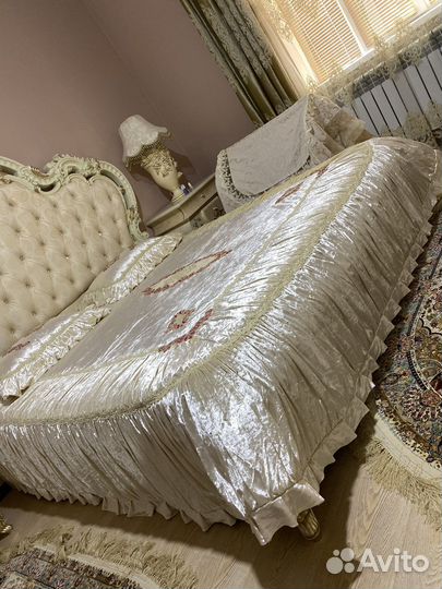 Покрывало и наволочки