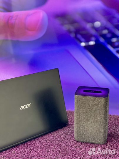 Тонки стильный ноутбук i5/8Gb/GT710m/SSD