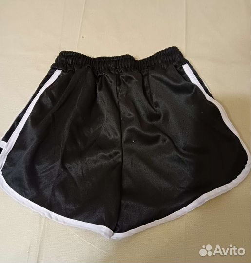 Шорты спортивные женские