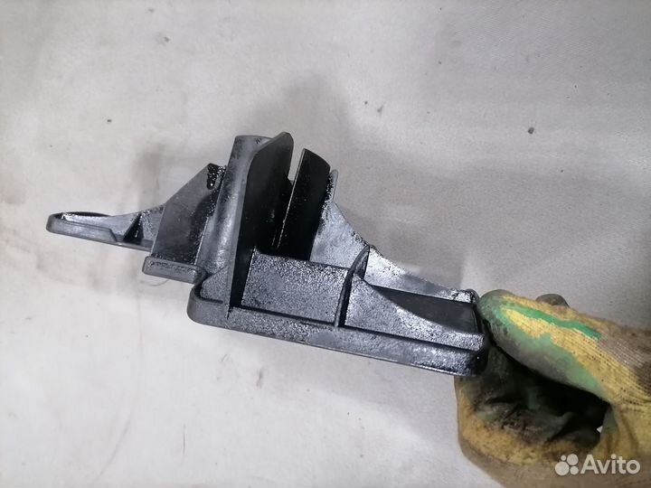 Пеногаситель Volkswagen Passat B3 1988-1993