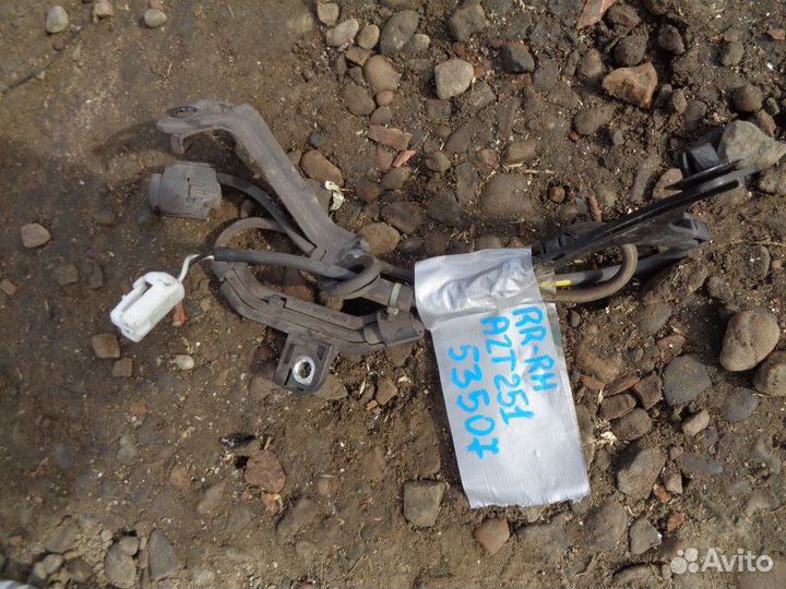 Провод датчика abs задний правый Toyota Avensis