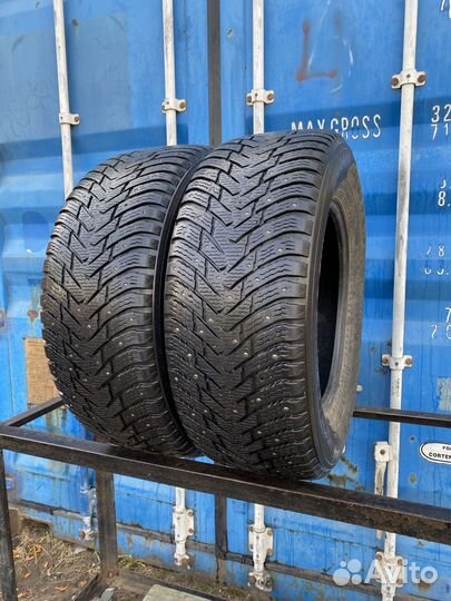 Nokian Tyres Hakkapeliitta 8 SUV 285/60 R18 92C
