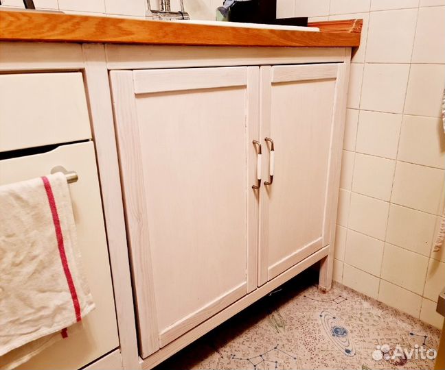 Мебель из натурального дерева