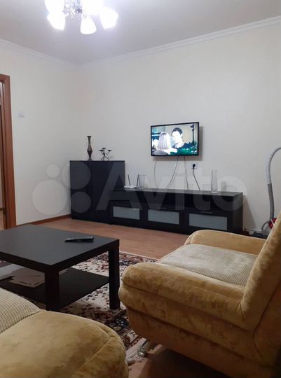 2-к. квартира, 54 м², 3/9 эт.