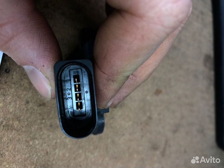Датчик давления впускного коллектора Volkswagen