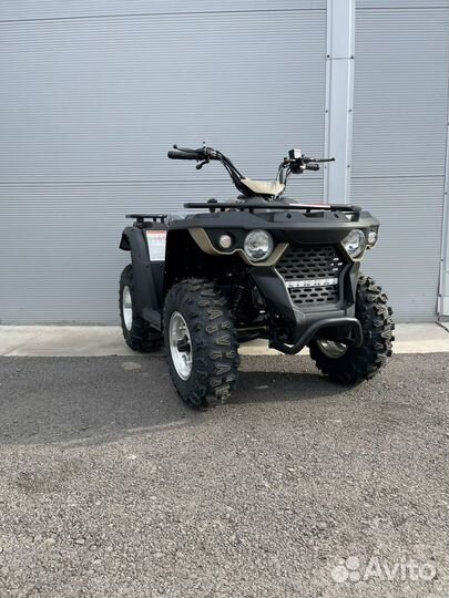 Квадроцикл Линхай - Yamaha M200 новый витрина