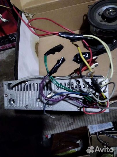 Автомобильный магнитофон