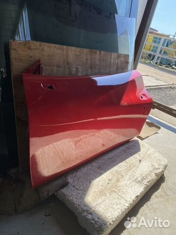 Дверь левая Ferrari 488