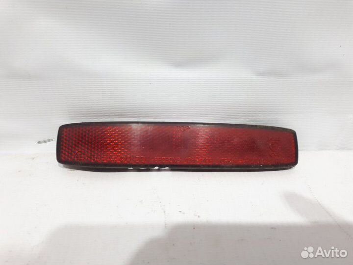 Отражатель бампера задний правый Ssangyong Rexton