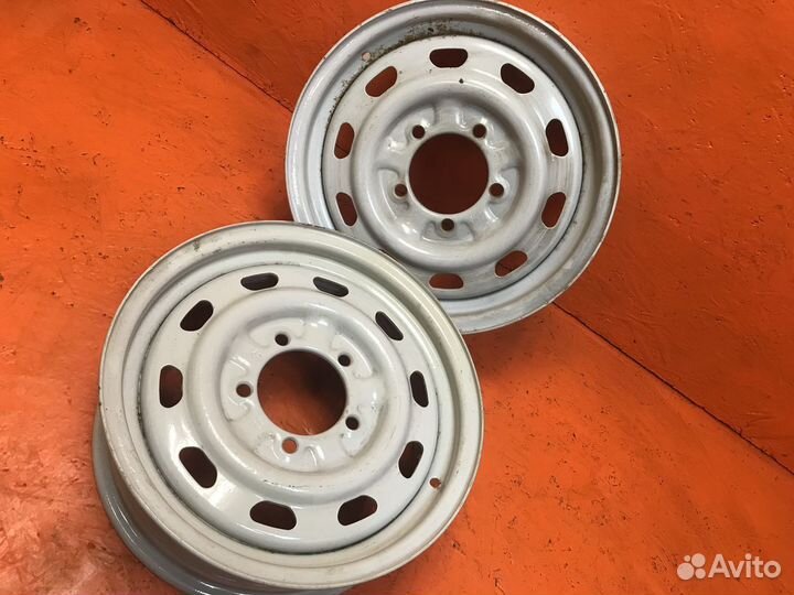 1 шт. Диски - диаметр 16 PCD 5х139,7 соболь