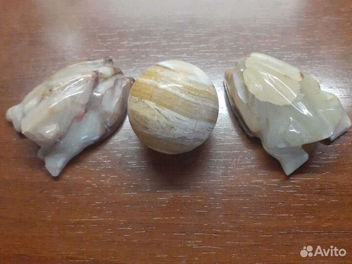 Фигурки из оникса по