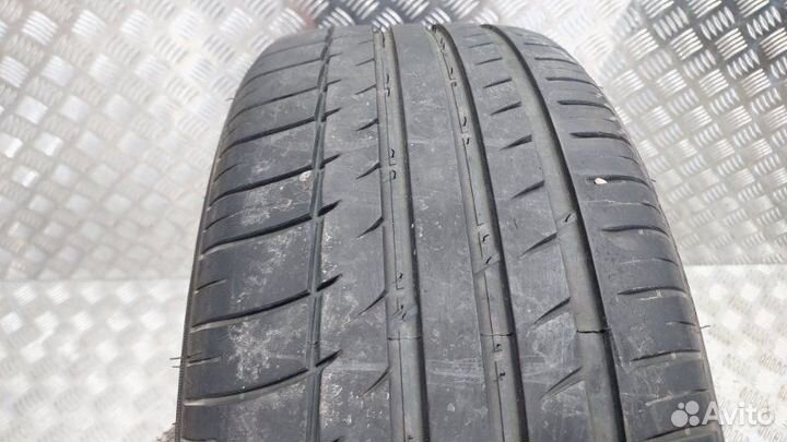 Triangle TH201 Sportex 225/45 R19 96Y