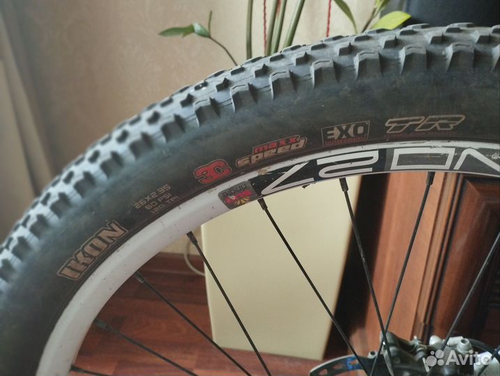 Покрышки Maxxis Ikon 26 x 2.35 в максималке 2 шт