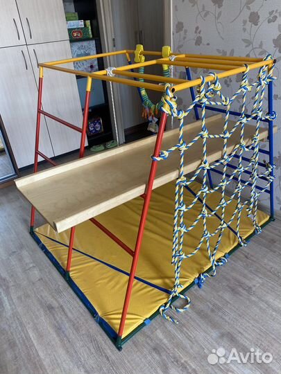 Спортивный уголок для детей «Ранний старт»